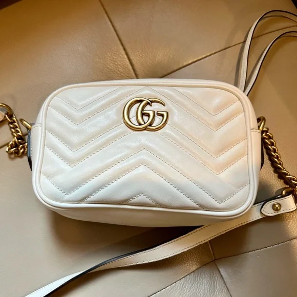 Gucci GG Marmont Mini shoulder bag - Picture 3 of 16